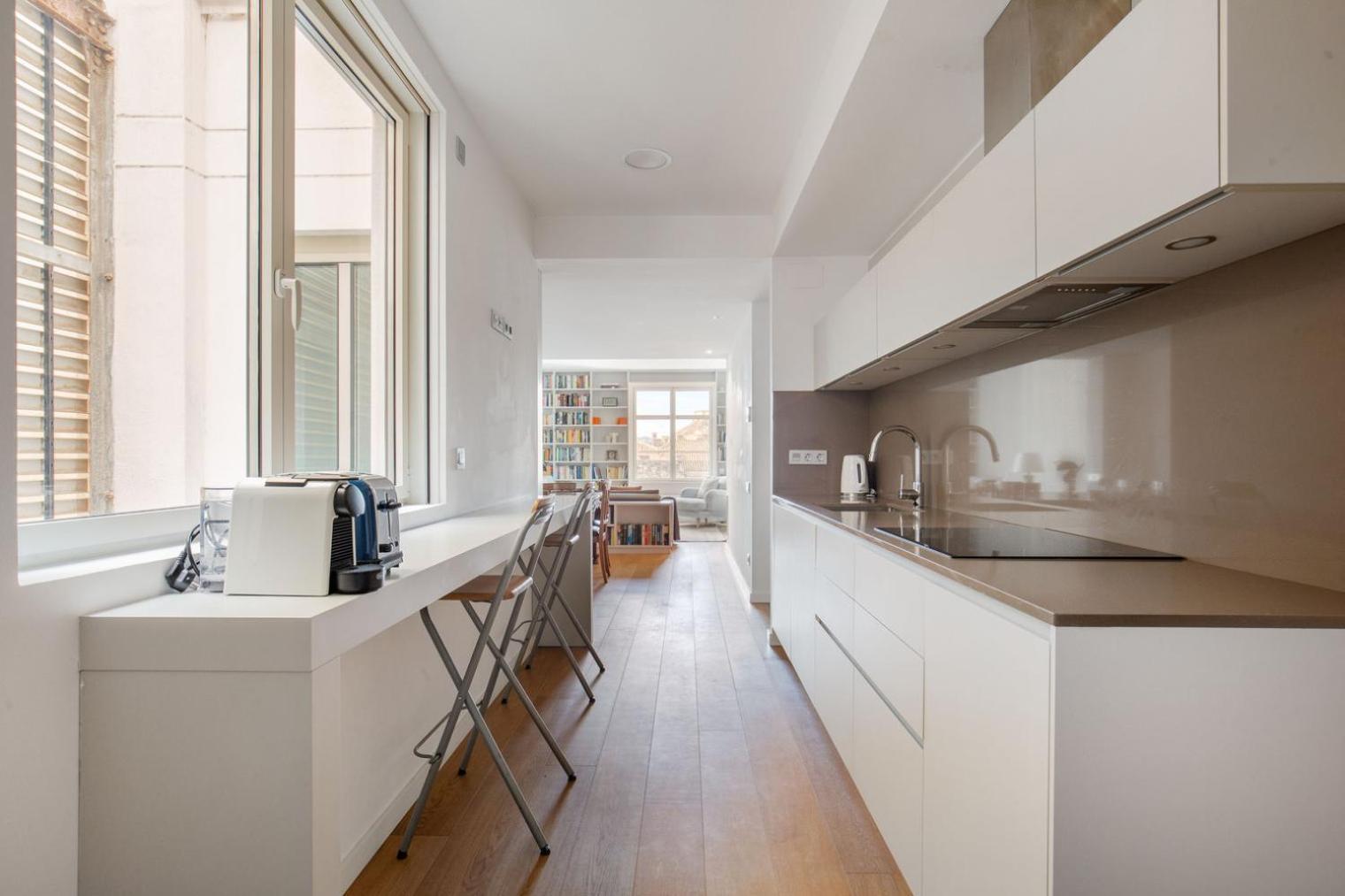 Blueground El Born Cathedral Views Bcn-126 Apartment *
